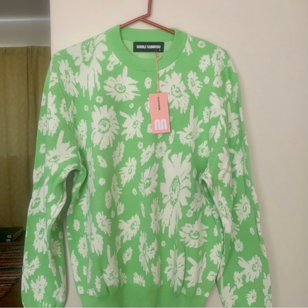 NWT Double Rainbouu Daisy Tripping Sweater M